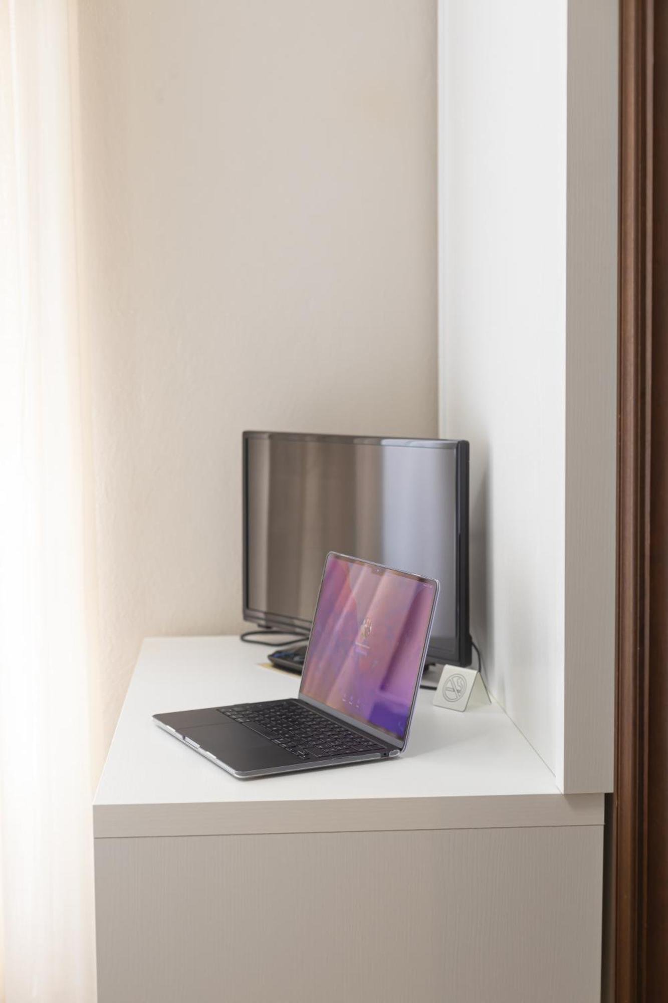 Il Portico By Lvg Collection